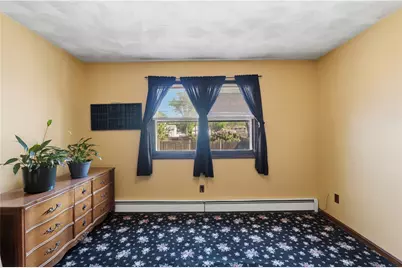 25 Oakdale Street, Warwick, RI 02888 - Photo 21
