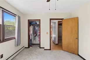 25 Oakdale St, Warwick, RI 02888 - Photo 19