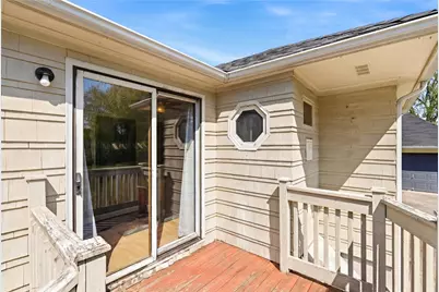 25 Oakdale Street, Warwick, RI 02888 - Photo 37