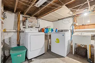 25 Oakdale St, Warwick, RI 02888 - Photo 29
