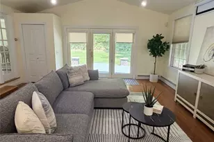 1785 Division Rd, East Greenwich, RI 02818 - Photo 9