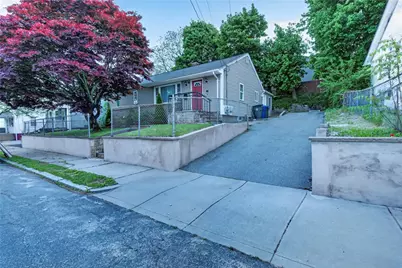 368 Hawkins Street, Providence, RI 02904 - Photo 5
