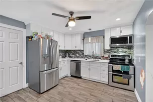 368 Hawkins St, Providence, RI 02904 - Photo 13