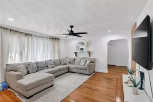 368 Hawkins St, Providence, RI 02904 - Photo 23