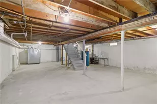 415 Wapping Rd, Portsmouth, RI 02871 - Photo 39