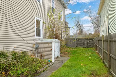 427 Spring Street #1, Newport, RI 02840 - Photo 15