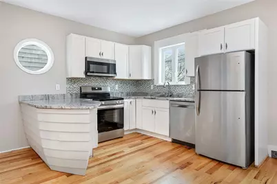 427 Spring Street #1, Newport, RI 02840 - Photo 3