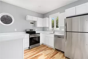 427 Spring St, Newport, RI 02840 - Photo 1