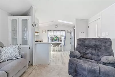 27 Woodward Road, Lincoln, RI 02865 - Photo 5