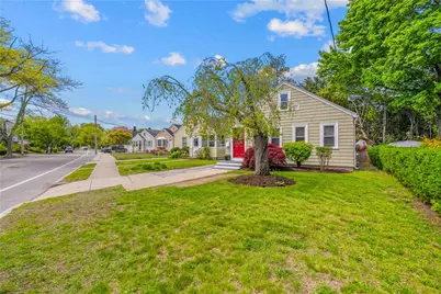 158 Gentian Avenue, Providence, RI 02908 - Photo 35