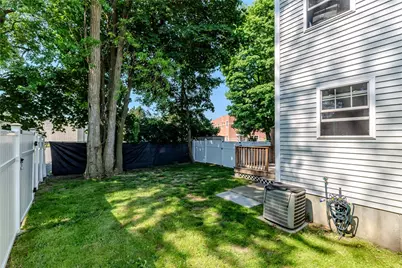 18 Willis Street #18, Cranston, RI 02910 - Photo 27