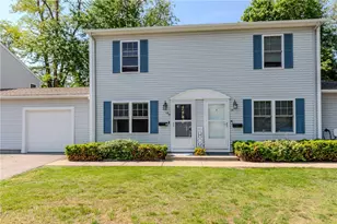 18 Willis St, Cranston, RI 02910 - Photo 1