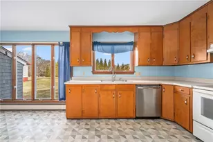 141 Peckham Rd, Little Compton, RI 02837 - Photo 17