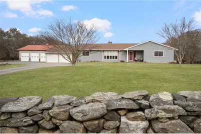 141 Peckham Road, Little Compton, RI 02837 - Photo 3