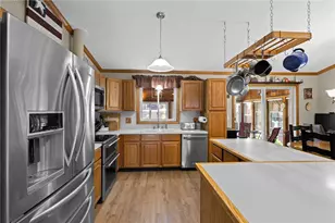 11 Bourassa Ave, Woonsocket, RI 02895 - Photo 7