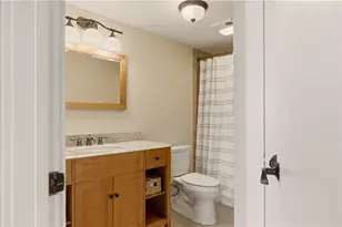 40 Web Ave, North Kingstown, RI 02852 - Photo 37