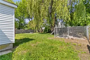 10 Progress St, Warwick, RI 02889 - Photo 25