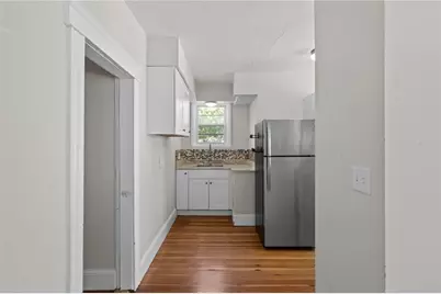 25 Fairfield Avenue, Providence, RI 02909 - Photo 9