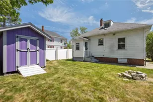 25 Fairfield Ave, Providence, RI 02909 - Photo 31