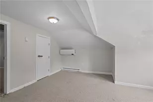 25 Fairfield Ave, Providence, RI 02909 - Photo 21