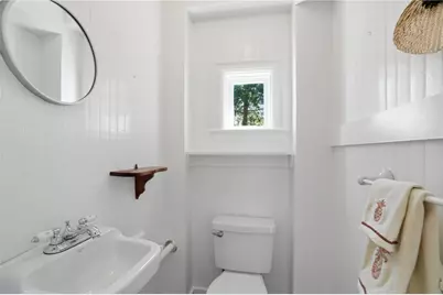 19 Third Street, Newport, RI 02840 - Photo 39