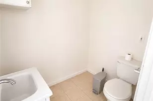 718 Dyer Ave, Cranston, RI 02920 - Photo 7
