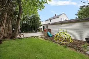 11 Doane St, Cranston, RI 02910 - Photo 35