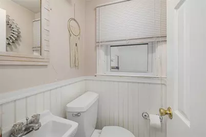 11 Doane Street, Cranston, RI 02910 - Photo 15