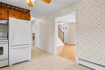7 Esther Street, Cranston, RI 02920 - Photo 13
