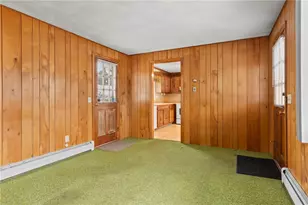 7 Esther St, Cranston, RI 02920 - Photo 15
