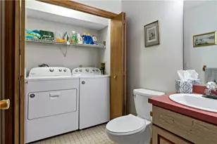 50 S Bay Dr, Narragansett, RI 02882 - Photo 15