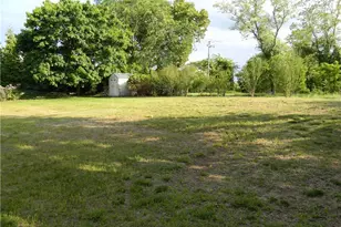 68 Zinnia Dr, Cranston, RI 02920 - Photo 15