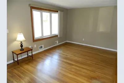 68 Zinnia Drive, Cranston, RI 02920 - Photo 5