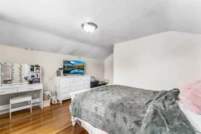 489 Benefit Street, Pawtucket, RI 02861 - Photo 15