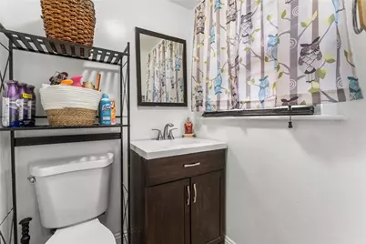 489 Benefit Street, Pawtucket, RI 02861 - Photo 13