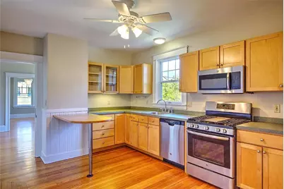 67 East Manning Street, Providence, RI 02906 - Photo 35