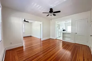 140 Humboldt Ave, Providence, RI 02906 - Photo 15