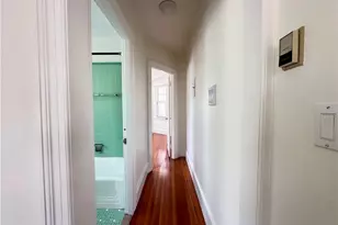 140 Humboldt Ave, Providence, RI 02906 - Photo 25