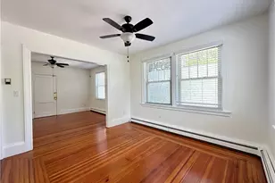 140 Humboldt Ave, Providence, RI 02906 - Photo 23