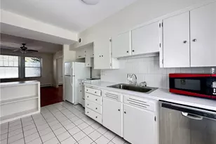 140 Humboldt Ave, Providence, RI 02906 - Photo 17