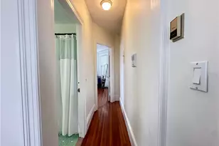 140 Humboldt Ave, Providence, RI 02906 - Photo 11