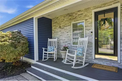34 Brooks Farm Drive, Bristol, RI 02809 - Photo 3