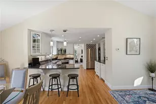 34 Brooks Farm Dr, Bristol, RI 02809 - Photo 5