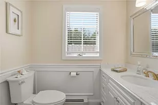 34 Brooks Farm Dr, Bristol, RI 02809 - Photo 19