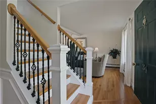 34 Brooks Farm Dr, Bristol, RI 02809 - Photo 17