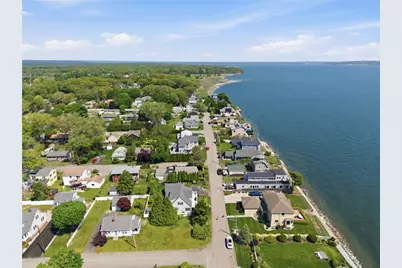 25 Narragansett Street, North Kingstown, RI 02852 - Photo 9