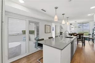 31 Sea Breeze Ln, Bristol, RI 02809 - Photo 7