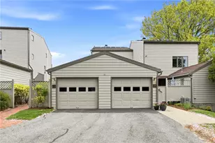 31 Sea Breeze Ln, Bristol, RI 02809 - Photo 43