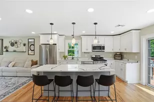 6 Sterling Ave, Warwick, RI 02889 - Photo 7