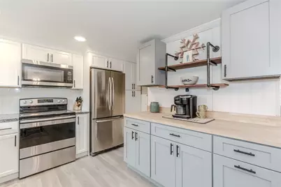 189 Underwood Avenue, Warwick, RI 02888 - Photo 5